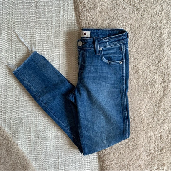 AMO denim stix crop - Picture 3 of 8